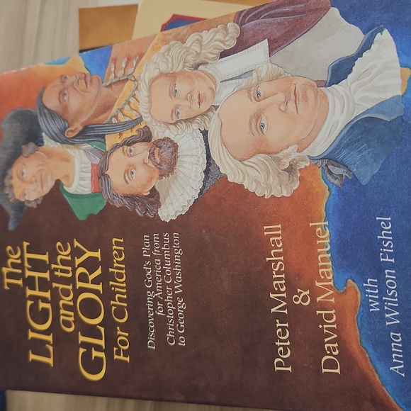 Assorted Book Collection - Picture 11 of 13